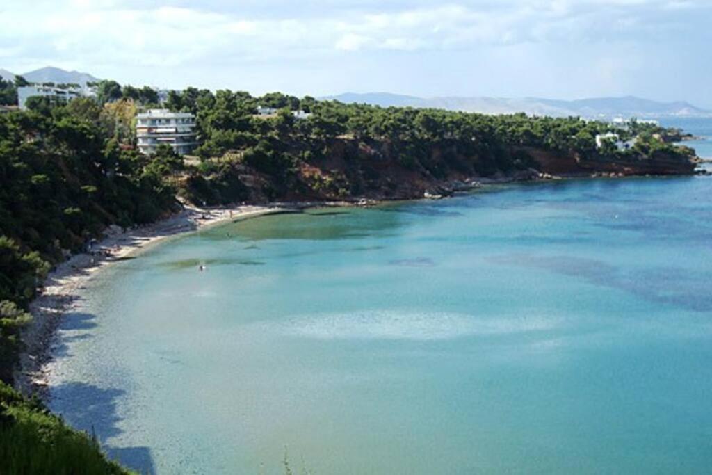 The White House Beach Villa Rafína Exterior photo